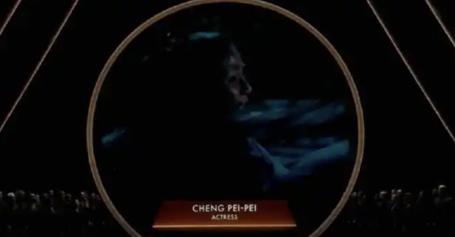 泪目！去世半年后奥斯卡悼念“侠女”郑佩佩