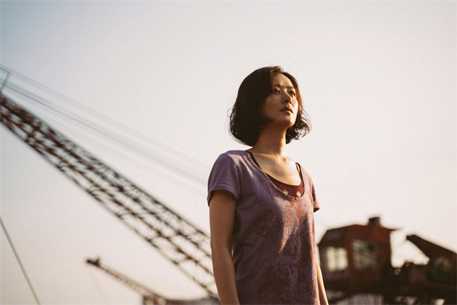 《向阳·花》曝创作特辑 赵丽颖诠释小人物命运的力量