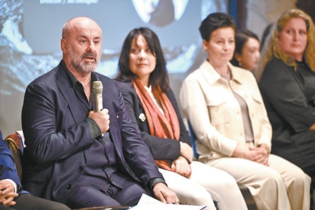 国家大剧院“指环”上新《女武神》封面图